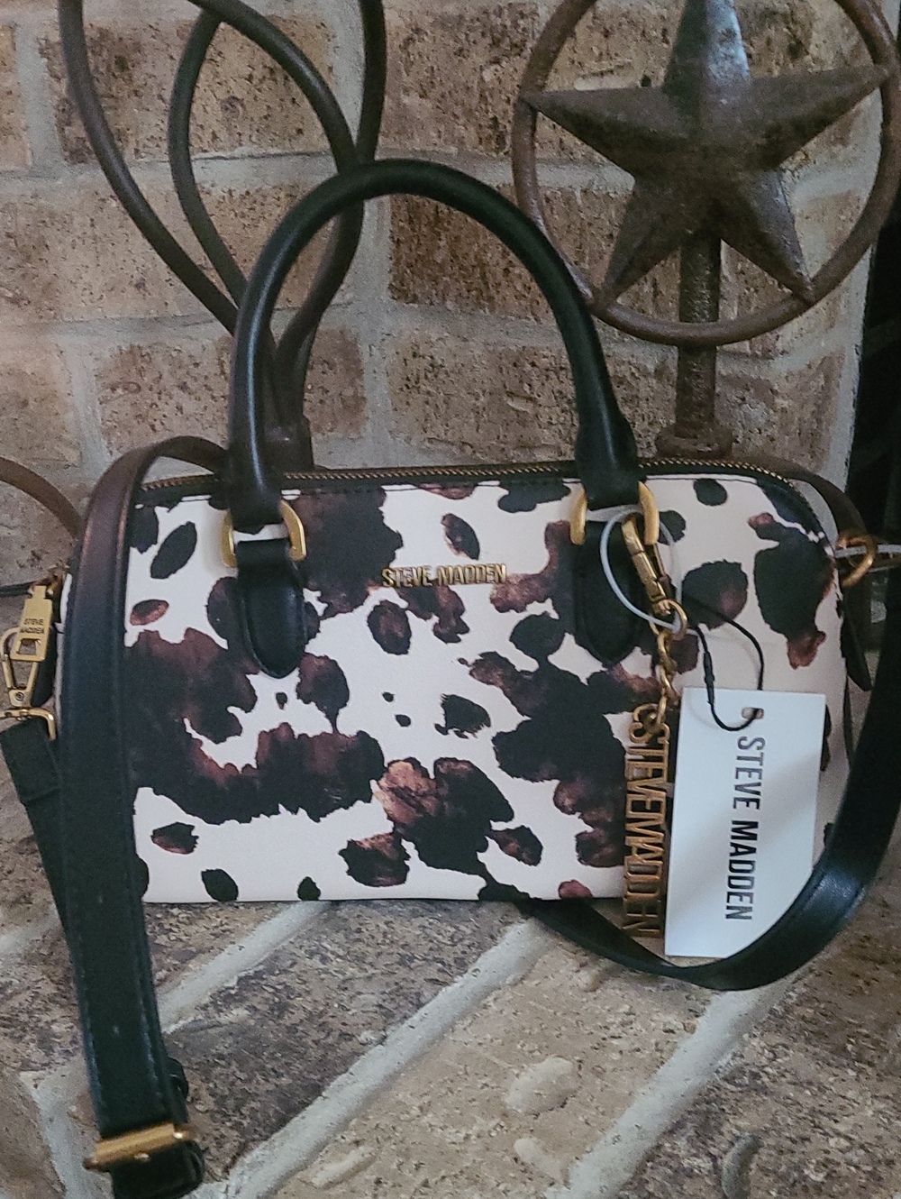 STEVE MADDEN COW PRINT CROSSBODY BAG AND PURSE NWT